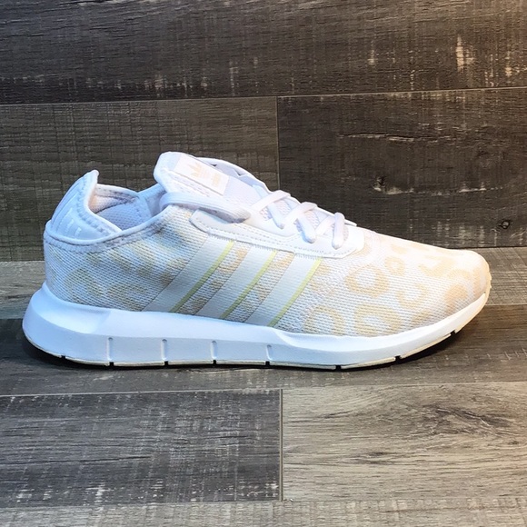 Adidas - Swift Run X H01907 - Picture 2 of 6